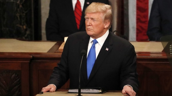 Como parte de su política de lucha contra el terrorismo, Trump anunció que el centro de detención de Guantánamo seguirá abierto. (REUTERS)