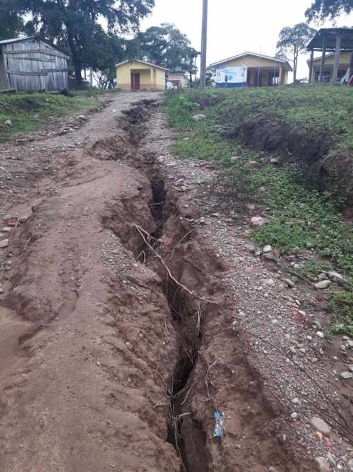 Informe de evaluación de desastres reporta 2 muertos en Tupiza