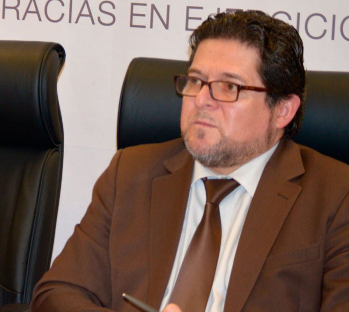 JOSÉ LUIS EXENI, VICEPRESIDENTE DEL TSE.