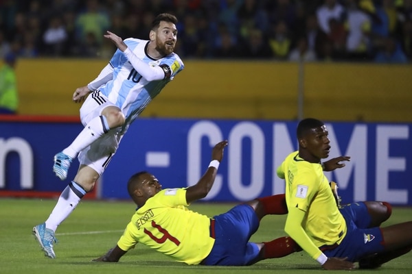 La magia de Messi en el partido ante Ecuador (Photo by Hector Vivas/Getty Images)