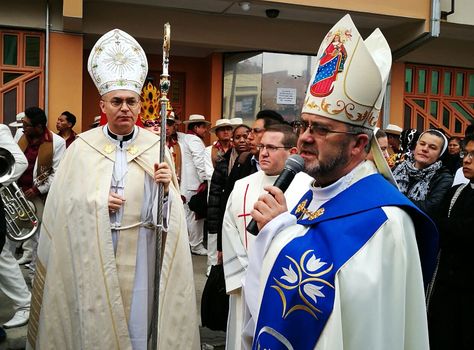 El Obispo de la Diócesis de Oruro, Cristóbal Bialasic, pide por los damnificados por las lluvias
