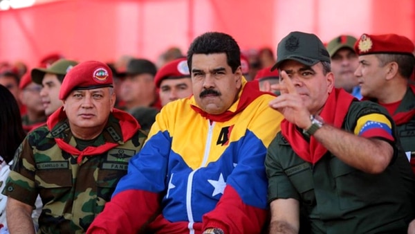 Disdodado Cabello, Nicolás Maduro y Padrino López