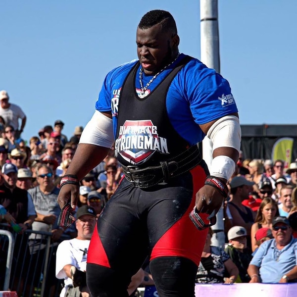 Sanou – Iron Baby, compitiendo en el World’s Strongest Man Tour Finals en Manchester