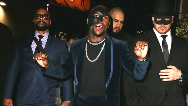 “50 sombras de May”, se rebautizó en la fiesta, en alusión al libro y la película