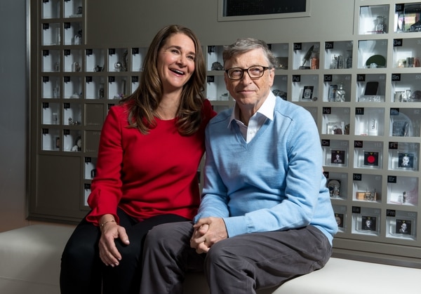 Bill Gates y Melinda Gates posan en su oficina de Kirkland (Washington) (The Washington Post / Daniel Berman)