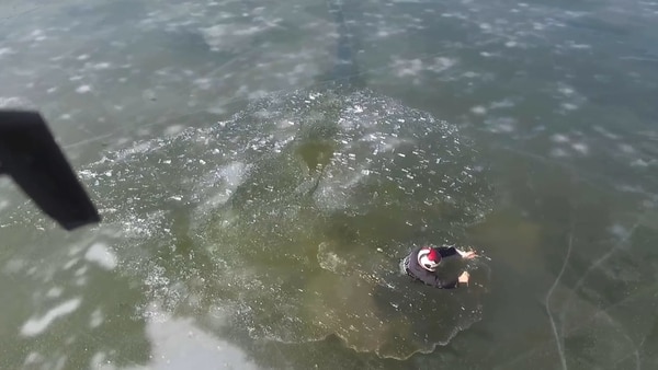 Los desesperados intentos por salir