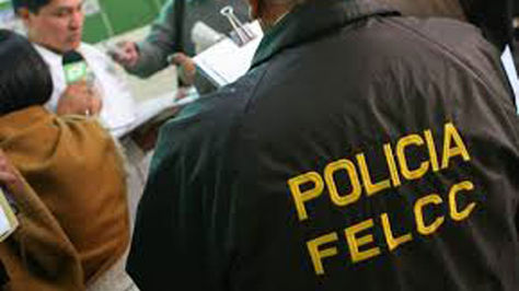 Investigadores de la FELCC