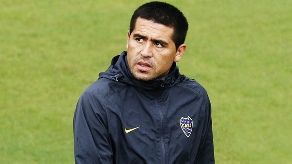 El hermano de Juan Román Riquelme expresó su furia tras la lesión de Gago (NA)