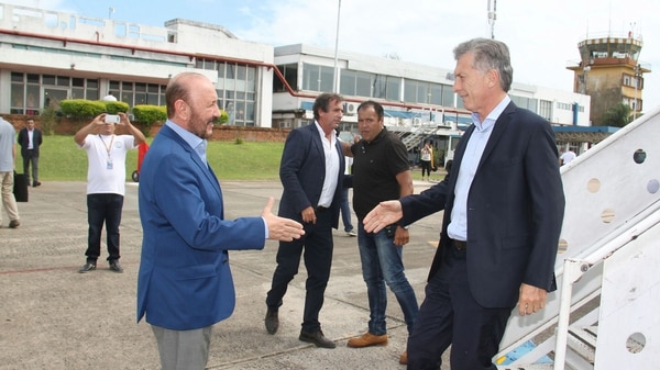 Mauricio Macri recorrió obras en Formosa con el Gildo Insfrán (Télam)