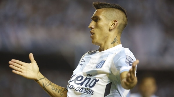 Ricardo Centurión se rió de Carlos Tevez por su floja actuación ante River en la Supercopa Argentina (Getty Images)