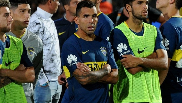 El lamento de Tevez luego de la final perdida con River en Mendoza (Télam)