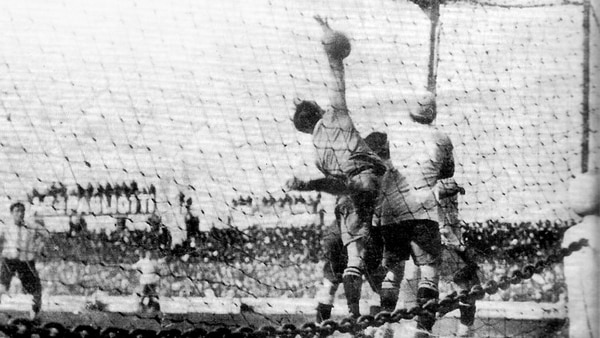 Mazali en acción en un campeonato sudamericano