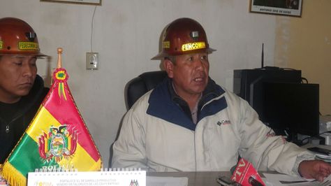 Simón Condori, presidente de la Federación Departamental de Cooperativas Mineras de La Paz (Fedecomin).
