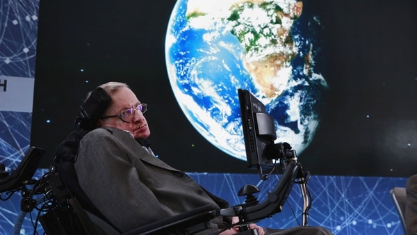 Hawking presentó el texto 10 días antes de morir