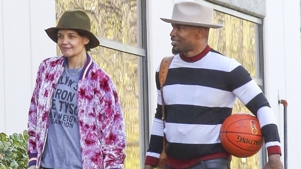 Katie Holmes y Jamie Foxx en Los Ángeles el 14 de febrero de 2018 (Grosby Group)