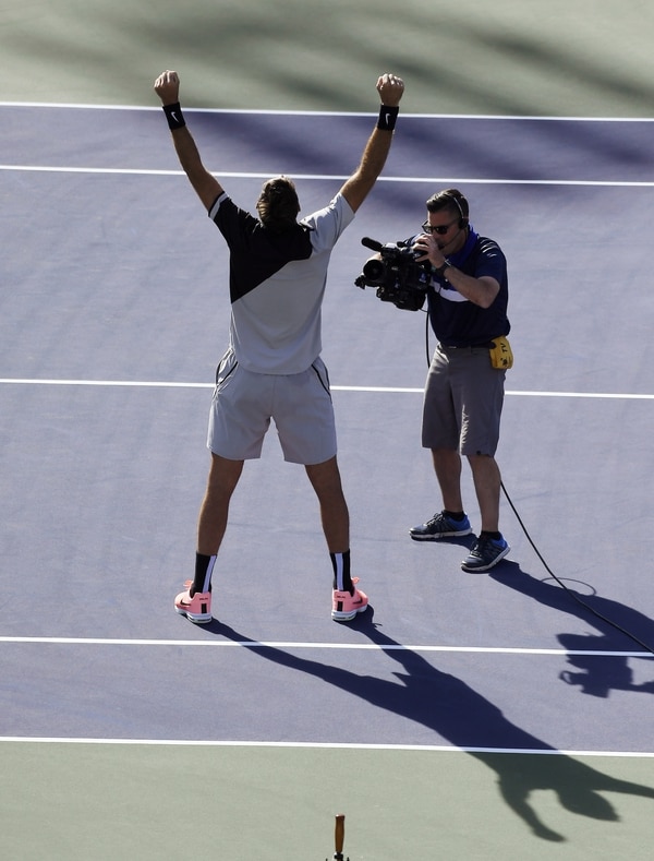 Juan Martín del Potro celebra el título de Indian Wells logrado ante Roger Federer (Foto: AP Photo)