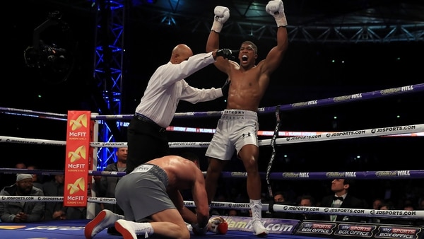 El británico Anthony Joshua tiene 20 peleas como profesional, todas ganadas por KO (Getty Images)