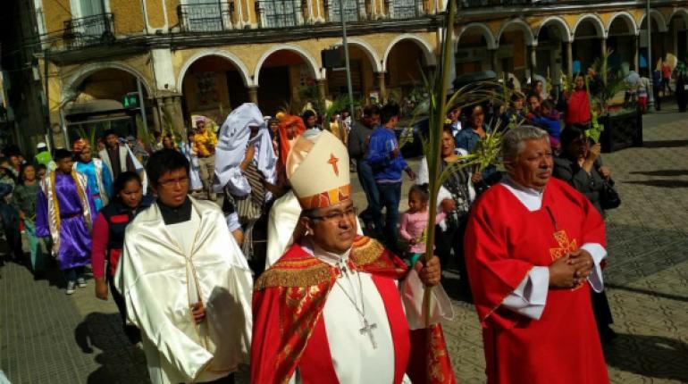 Procesión del Domingo de Ramos en Cochabamba. | Mauricio Rocabado