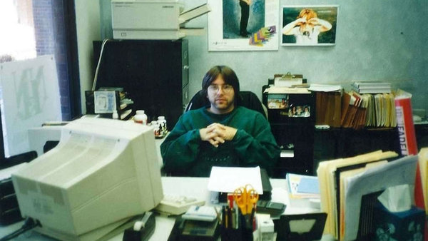 Keith Raniere en los ’90s: quiso influir en política con aportes de campaña a los dos grandes partidos
