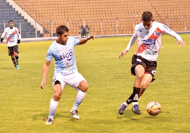 ACCIÓN DEL PARTIDO ENTRE AURORA Y NACIONAL POTOSÍ, EN LA VILLA IMPERIAL.