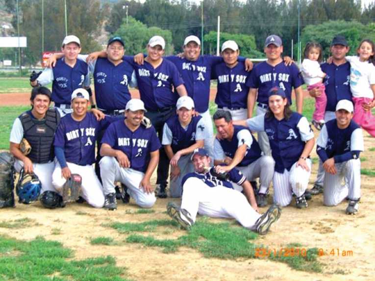 INTEGRANTES DE DSA, EN UN TORNEO ANTERIOR EN EL QUE SALIERON CAMPEONES.