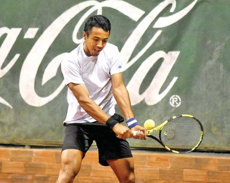 EL TENISTA HUGO DELLIEN, EN UN TORNEO PASADO.