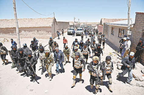 Operativo. Una intervención militar contra el contrabando, en la región fronteriza de Sabaya (Oruro), en 2016.