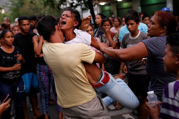 REUTERS/Carlos Garcia Rawlins