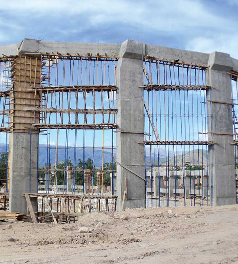 CONSTRUCCIÓN DEL VELÓDROMO EN LA VILLA SURAMERICANA.
