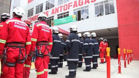 Unidad de Bomberos en La Paz. Foto:Cámara de Senadores
