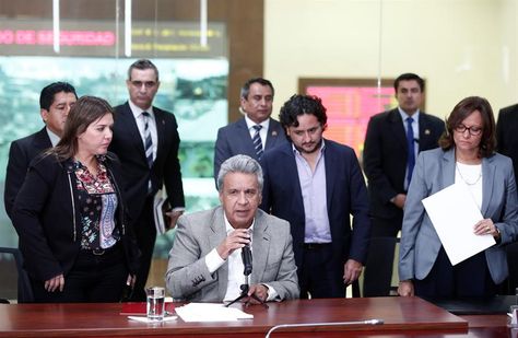 En conferencia de prensa, el presidente de Ecuador, Lenín Moreno, confirma el asesinato del equipo de prensa de El Comercio. Foto: EFE