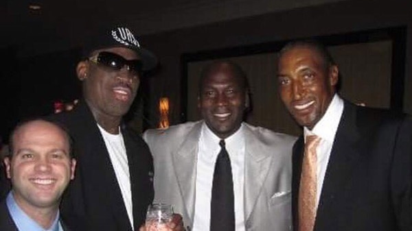 De izquierda a derecha: el “Gusano” Rodman, Jordan y Pippen, un trío monumental