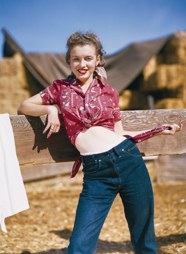 Marilyn Monroe, modelando jeans