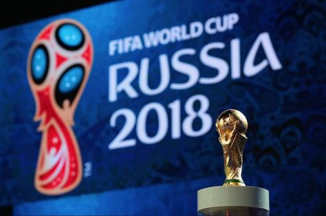 Logo y trofeo de la Copa del Mundo Rusia 2018. Foto: Televisa