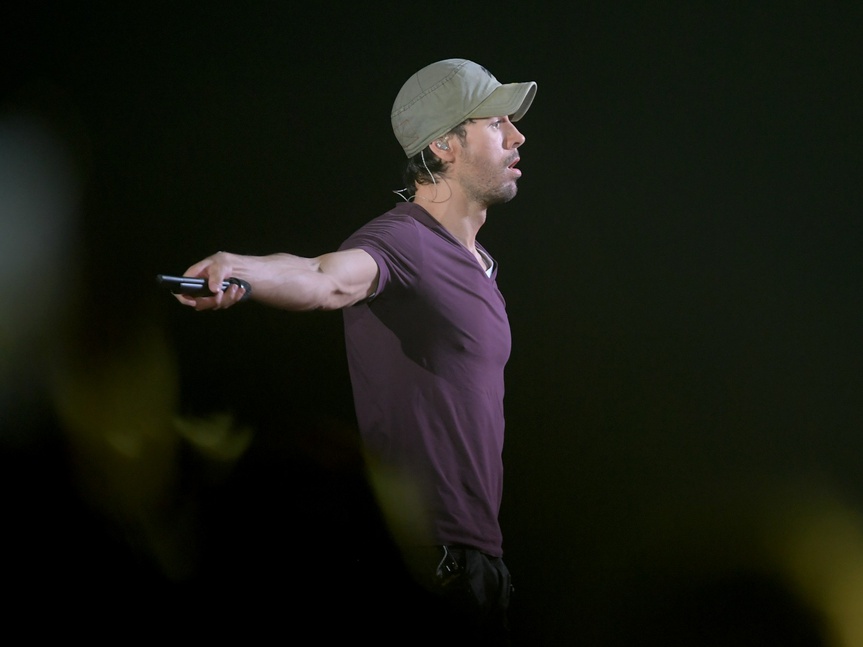 Enrique Iglesias.