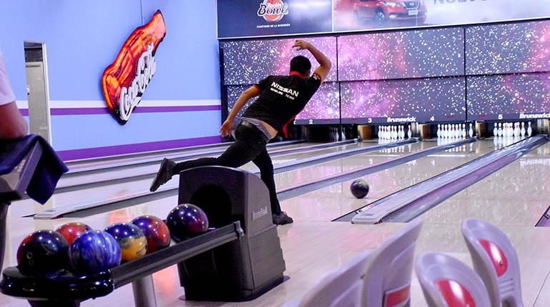 Bolera Rock’n Bowl del MegaCenter, en La Paz. | APG