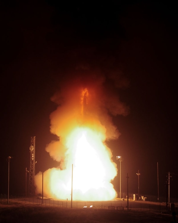 Una imagen del lanzamiento del miércoles (US Air Force)