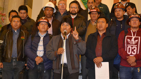 El presidente Evo Morales y la COB informan el miércoles 25 sobre el incremento salarial. Foto:ABI
