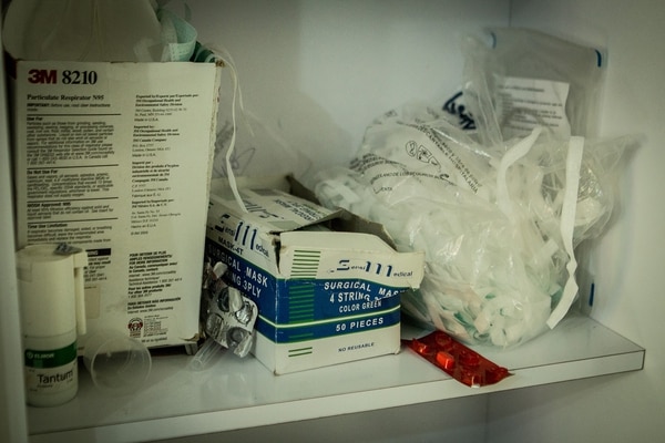 En las veterinarias ya se acostumbraron a separar algunos de los remedios para pacientes crónicos