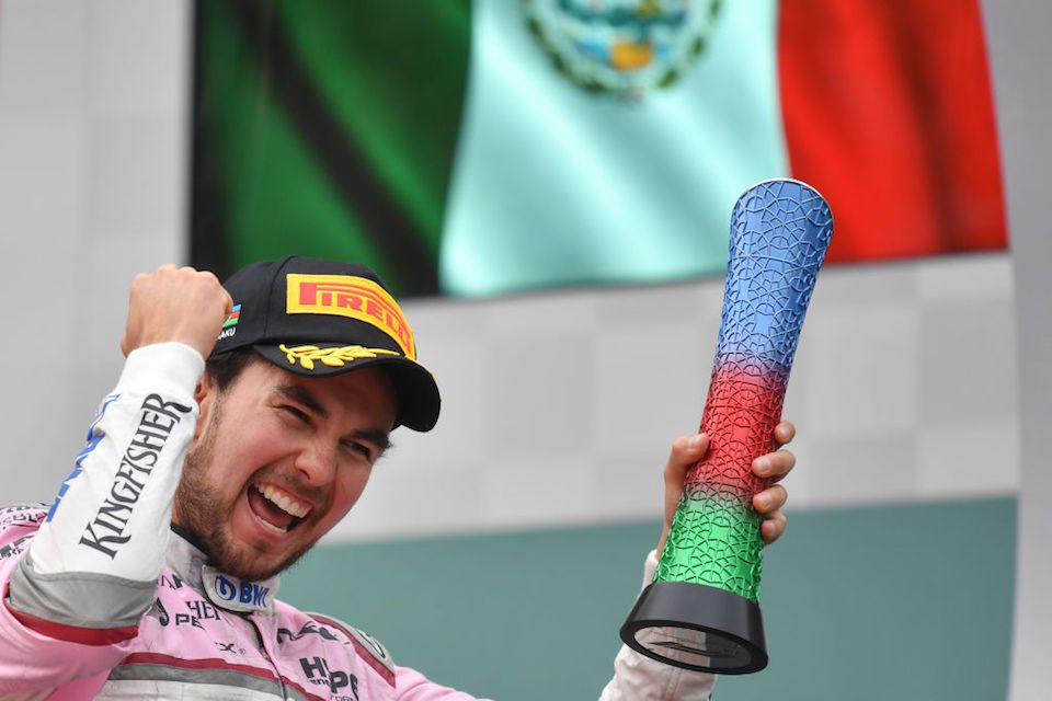 El mexicano Sergio Checo Pérez se sube al podio en el GP de