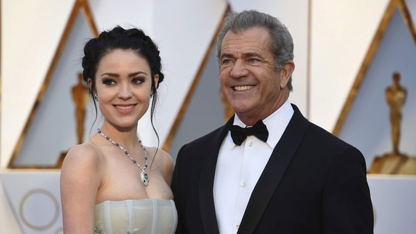 Rosalind Ross tiene 26 años, Mel Gibson tiene 62: para ellos el amor no tiene edad (AP)