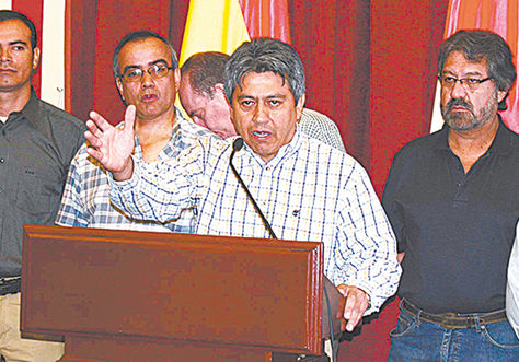 El exgobernador de Tarija Mario Cossío.