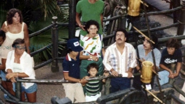 Los tiempos felices: la familia de Pablo Escobar durante un viaje a Disney