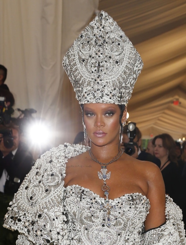 Rihanna en la tradicional Met Gala (Reuters)