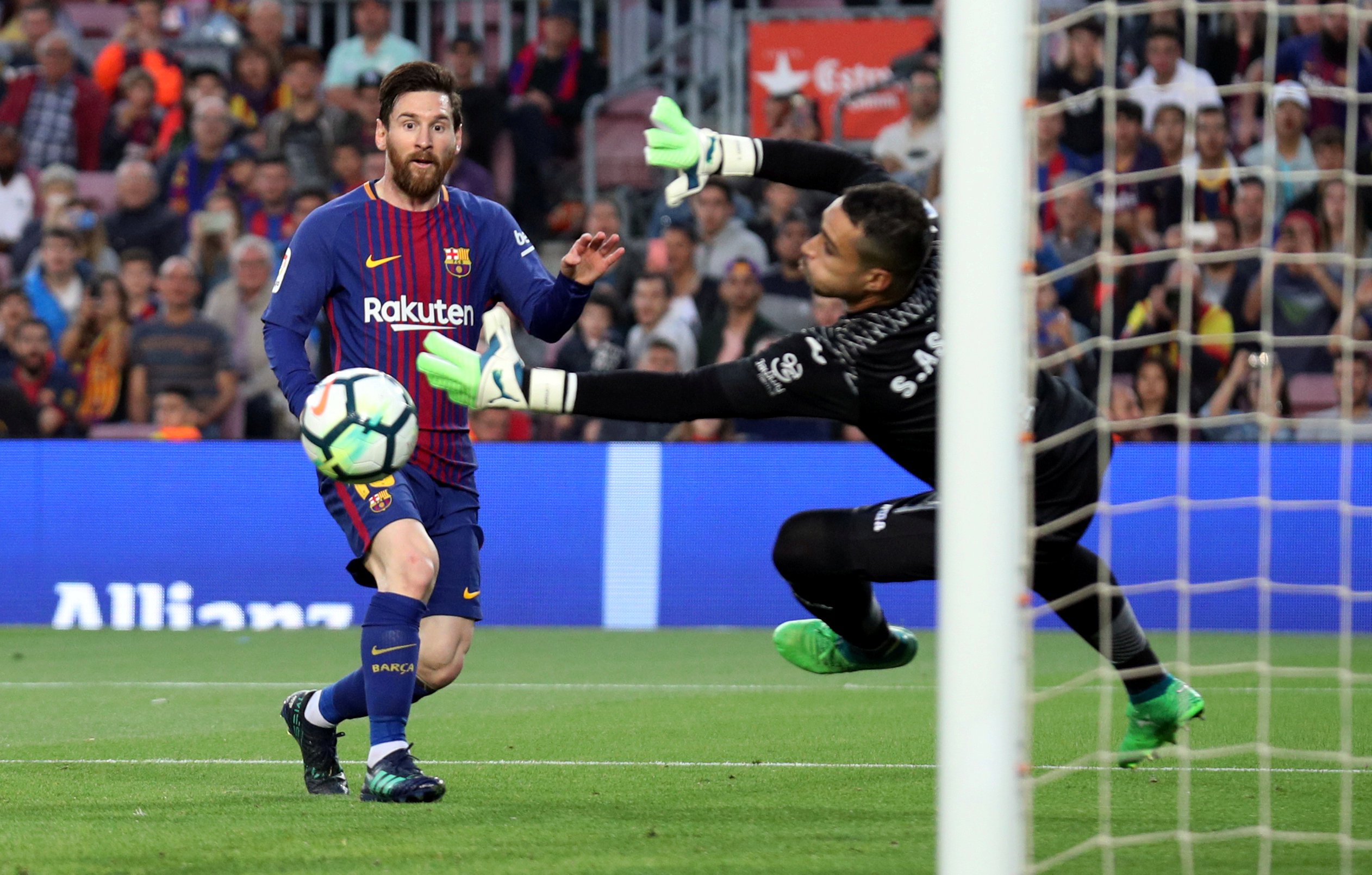 Soccer Football - La Liga Santander - FC Barcelona v Villarreal - Camp Nou, Barcelona, Spain - May 9, 2018   Barcelona