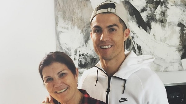 Maria Dolores dos Santos Aveiro habló sobre su hijo, Cristiano Ronaldo