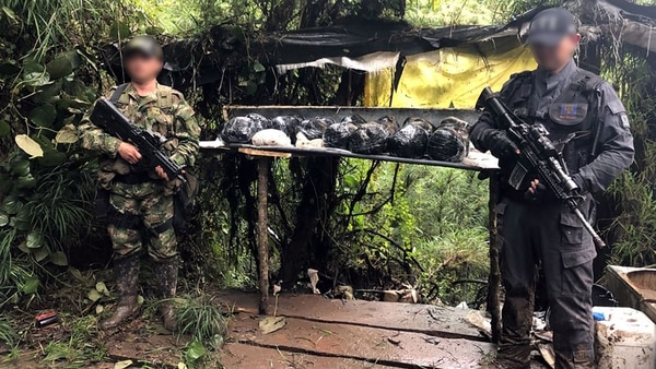 Laboratorio de producción de cocaína hallado en zona rural de Sibaté, Cundinamarca.