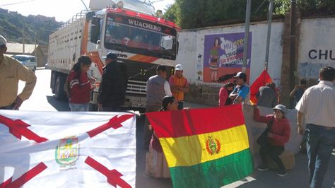 Transporte pesado se suma al paro en Chuquisaca. Foto: Yuvert Donoso