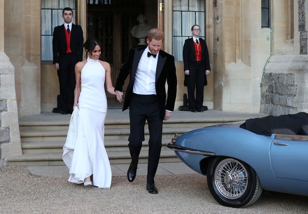 Los duques de Duchess, Meghan Markle y el príncipe Harry, dejando el castillo de Windsor para asistir a la fiesta en Frogmore House.