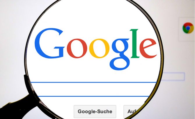 Acusan a Google de revelar ilegalmente el nombre de víctimas de violación